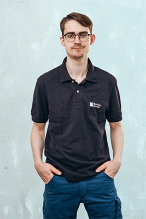 Mads Neumann, Technician