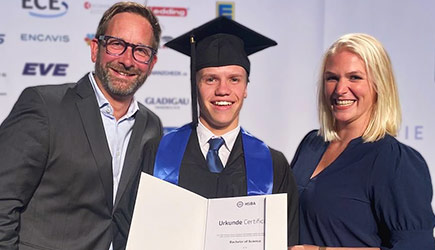Maximilian Kloss successfully completes his dual study program at Battery-Kutter
